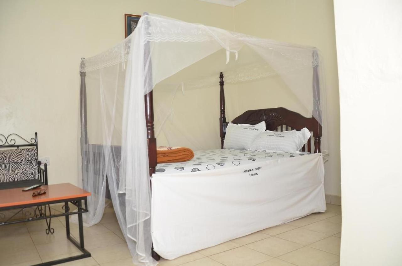 Merian Gardens And Guest House Mukono Town Buitenkant foto
